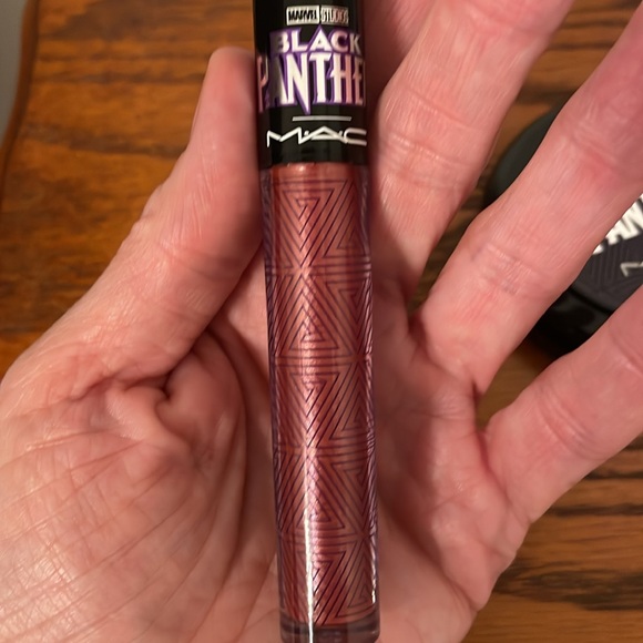 Marvel Studios BLACK PANTHER 2 CAPSULE COLLECTION 4 pcs + samples! - Picture 3 of 12